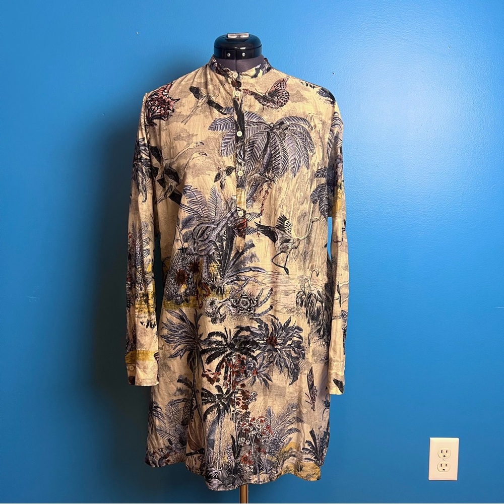 Christian Dior Autumn 2019 Dioriviera Long Blouse (EUC, Size 8)
